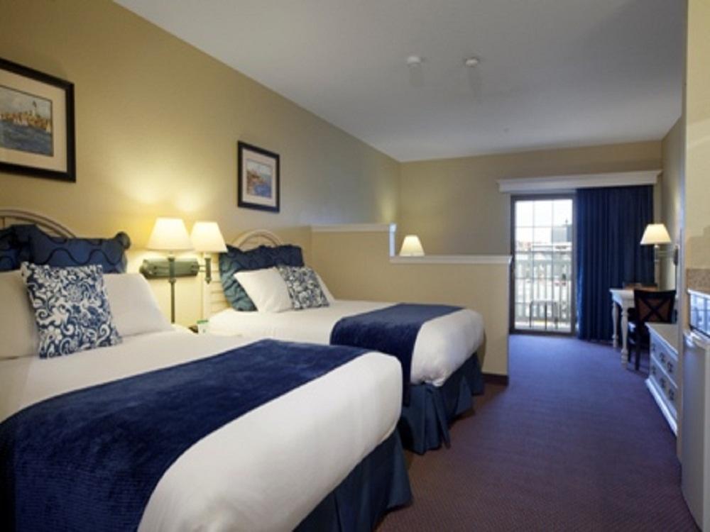 Blue Harbor Resort & Spa شيبويغان الغرفة الصورة