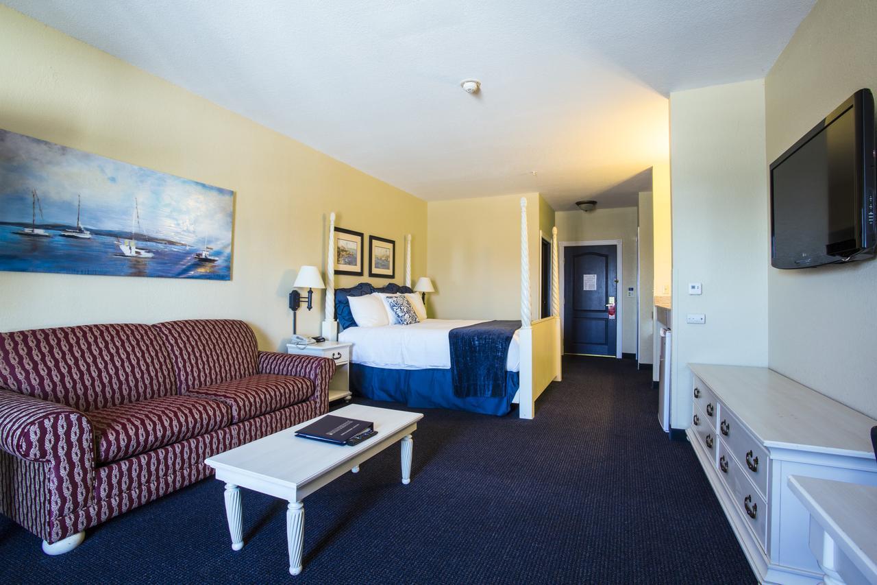 Blue Harbor Resort & Spa شيبويغان المظهر الخارجي الصورة
