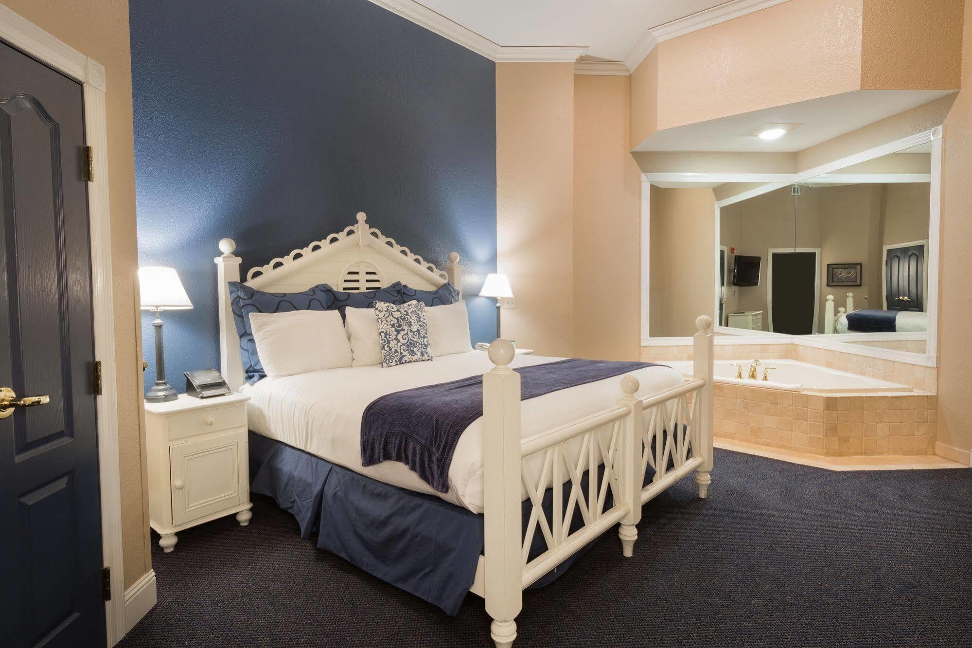 Blue Harbor Resort & Spa شيبويغان المظهر الخارجي الصورة